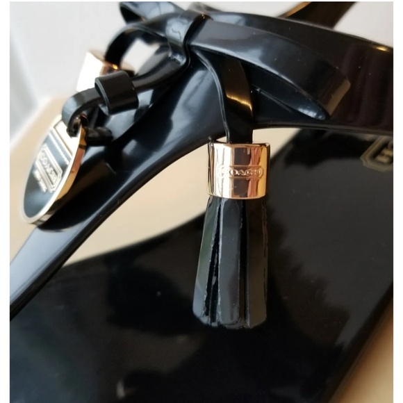 Coach Sandal - Picture 3 of 3